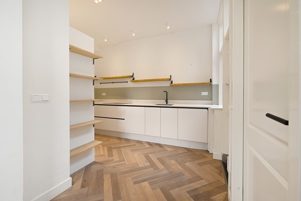 Medium property photo - Pijnboomstraat 3, 2565 ZH Den Haag